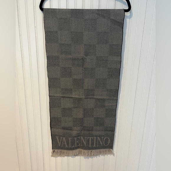 Valentino Other - Valentino Wool and Cashmere Scarf